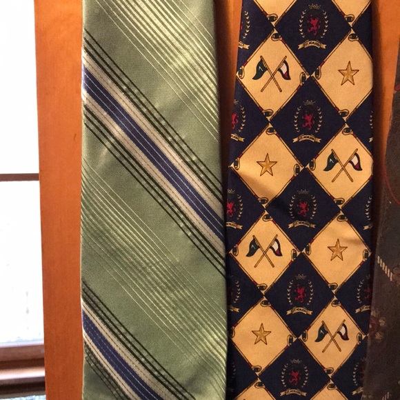 5 mens ties - Picture 2 of 3